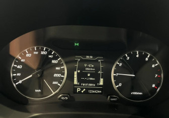 Подержанный автомобиль Chery Tiggo 4 2022 года (13 фото)