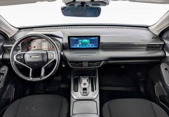 Подержанный автомобиль Haval Jolion 2022 года (14 фото)