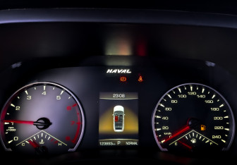 Подержанный автомобиль Haval Jolion 2022 года (13 фото)