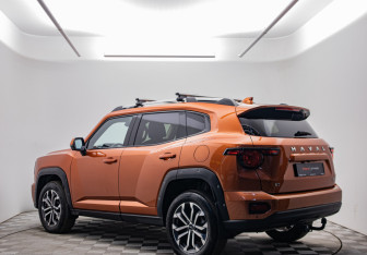 Подержанный автомобиль Haval H7 2025 года (7 фото)