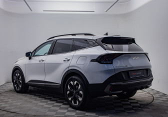 Подержанный автомобиль Kia Sportage 2024 года (7 фото)