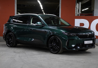 Подержанный автомобиль Voyah Free 2023 года (3 фото)