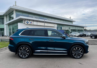 Подержанный автомобиль Geely Monjaro 2023 года (4 фото)