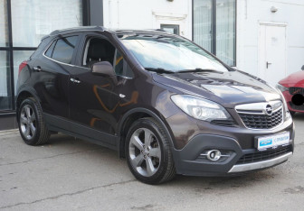 Подержанный автомобиль Opel Mokka 2013 года (3 фото)