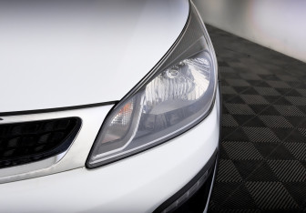 Подержанный автомобиль Kia Rio Hatchback 2019 года (17 фото)