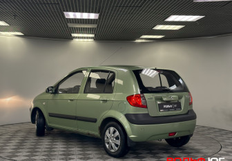 Подержанный автомобиль Hyundai Getz 2008 года (18 фото)