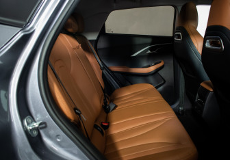 Подержанный автомобиль Omoda C5 2024 года (9 фото)