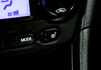 Подержанный автомобиль Hyundai Solaris Sedan 2013 года (9 фото)