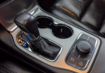 Подержанный автомобиль Jeep Grand Cherokee 2019 года (28 фото)