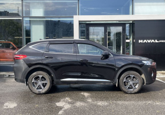 Подержанный автомобиль Haval F7 2021 года (4 фото)