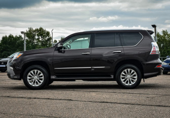 Подержанный автомобиль Lexus GX 2018 года (8 фото)