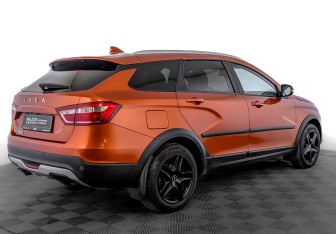 Подержанный автомобиль LADA (ВАЗ) Vesta Wagon 2021 года (5 фото)