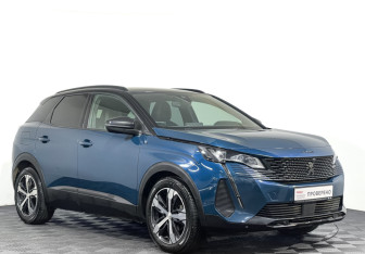 Подержанный автомобиль Peugeot 3008 2021 года (3 фото)