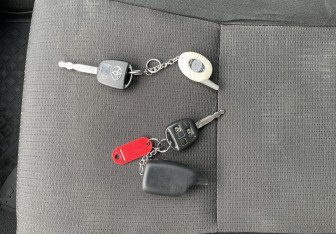 Подержанный автомобиль Toyota Avensis Sedan 2007 года (16 фото)