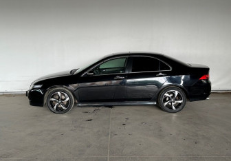 Подержанный автомобиль Honda Accord Sedan 2007 года (8 фото)