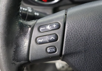 Подержанный автомобиль Lexus RX 2003 года (17 фото)