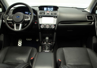 Подержанный автомобиль Subaru Forester Suv 2017 года (8 фото)