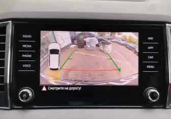 Подержанный автомобиль Skoda Karoq 2020 года (12 фото)