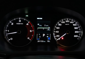 Подержанный автомобиль Mitsubishi Pajero Sport 2018 года (16 фото)