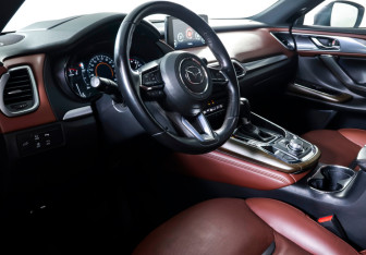 Подержанный автомобиль Mazda CX-9 2019 года (17 фото)
