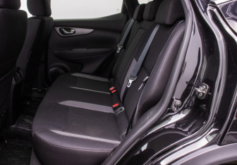 Подержанный автомобиль Nissan Qashqai 2021 года (11 фото)