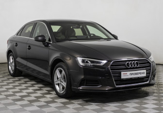 Подержанный автомобиль Audi A3 Sedan 2017 года (3 фото)