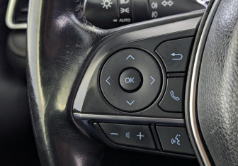 Подержанный автомобиль Toyota Camry Sedan 2020 года (27 фото)