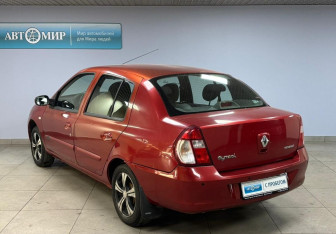 Подержанный автомобиль Renault Symbol 2007 года (7 фото)