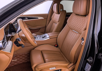 Подержанный автомобиль Hongqi H9 2023 года (20 фото)