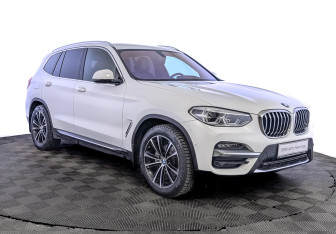 Подержанный автомобиль BMW X3 2020 года (3 фото)