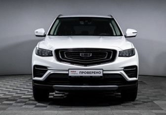 Подержанный автомобиль Geely Atlas Pro 2022 года (2 фото)
