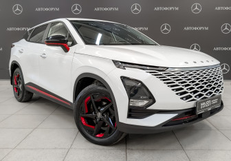 Подержанный автомобиль Omoda C5 2023 года (3 фото)