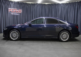 Подержанный автомобиль Audi A6 Sedan 2020 года (8 фото)