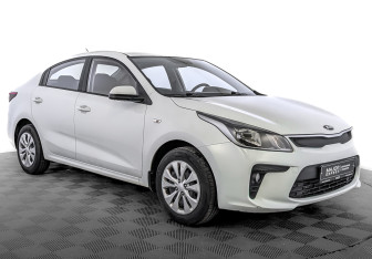 Подержанный автомобиль Kia Rio Sedan 2020 года (3 фото)