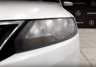 Подержанный автомобиль Skoda Rapid Liftback 2019 года (17 фото)