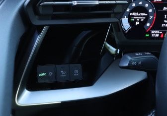 Подержанный автомобиль Audi A3 Sedan 2021 года (21 фото)