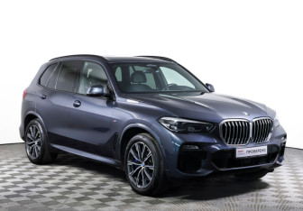 Подержанный автомобиль BMW X5 2019 года (3 фото)
