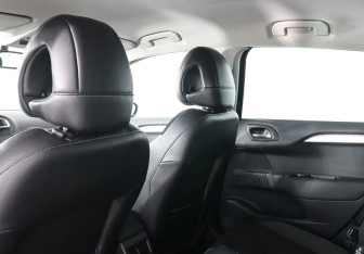 Подержанный автомобиль Citroen C4 Hatchback 2012 года (8 фото)