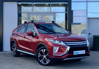 Подержанный автомобиль Mitsubishi Eclipse Cross 2018 года (3 фото)