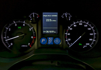 Подержанный автомобиль Lexus GX 2011 года (30 фото)
