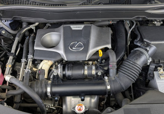 Подержанный автомобиль Lexus RX 2019 года (9 фото)