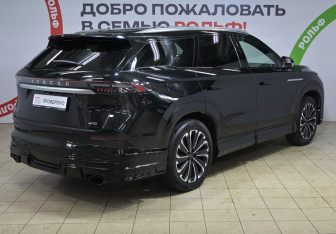 Подержанный автомобиль Jaecoo J8 2024 года (4 фото)