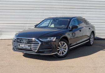 Подержанный автомобиль Audi A8 2020 года (1 фото)