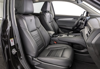 Подержанный автомобиль Haval F7x 2023 года (24 фото)