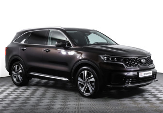 Подержанный автомобиль Kia Sorento 2021 года (3 фото)