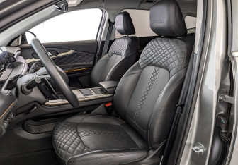 Подержанный автомобиль Exeed TXL 2023 года (23 фото)