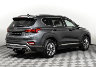 Подержанный автомобиль Hyundai Santa Fe 2020 года (5 фото)