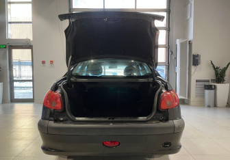 Подержанный автомобиль Peugeot 206 Sedan 2008 года (6 фото)