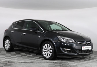 Подержанный автомобиль Opel Astra Hatchback 2012 года (2 фото)