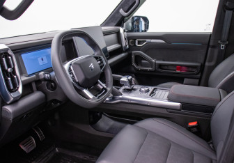Подержанный автомобиль Jetour T2 2023 года (9 фото)
